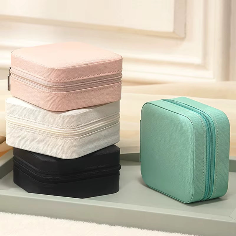Compact Leather Jewelry Organizer - Travel-Friendly Mini Storage Box for Earrings, Necklaces & Rings